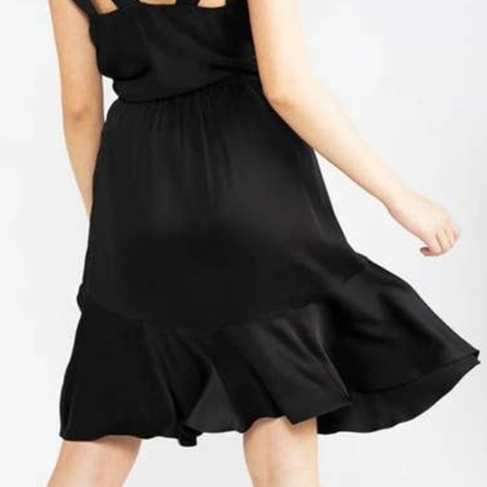 Chloe Kristyn Black Satin Traci Skirt Size Medium NWT - Picture 2 of 8
